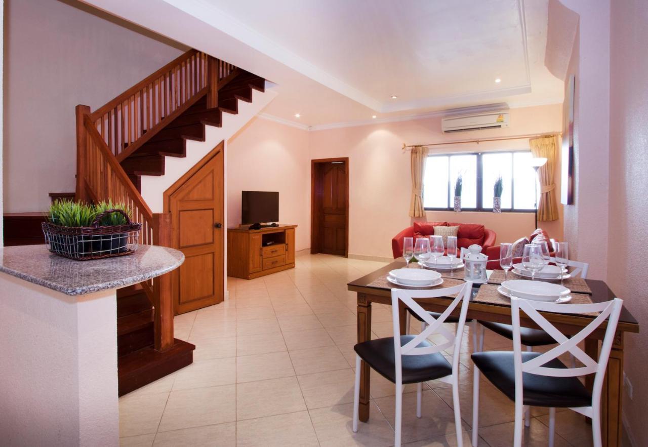 Corrib Village South Beach Pattaya Exterior photo