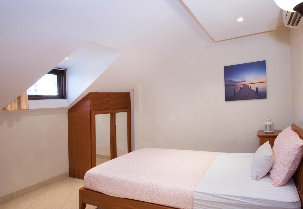 Corrib Village South Beach Pattaya Exterior photo
